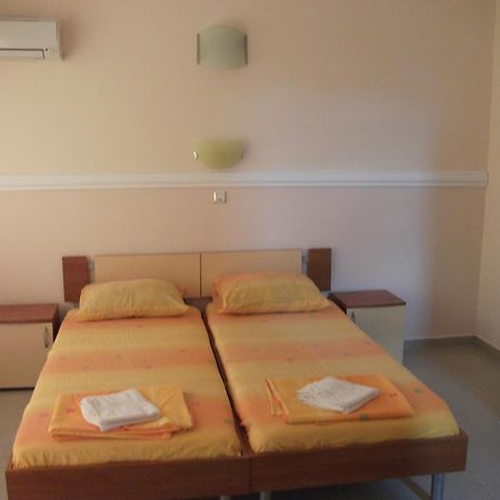 Guest House Paskal ساني بيتش المظهر الخارجي الصورة